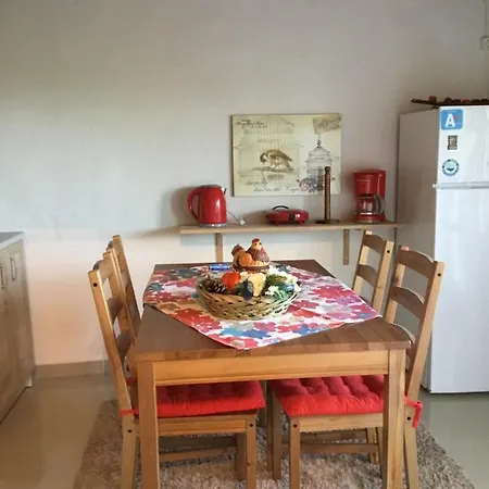 בית נופש Casa Dei Fiori אספרובלטה
